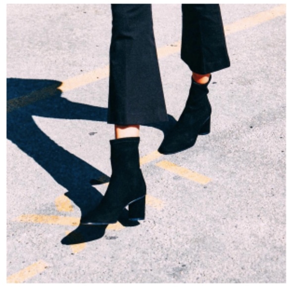 Stuart Weitzman “The Margot 75” suede booties - Picture 6 of 10